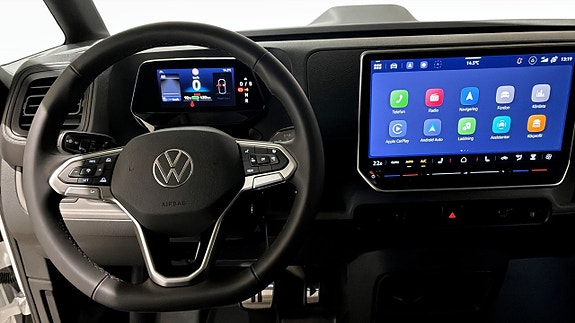 Volkswagen ID. Buzz 10 of 12