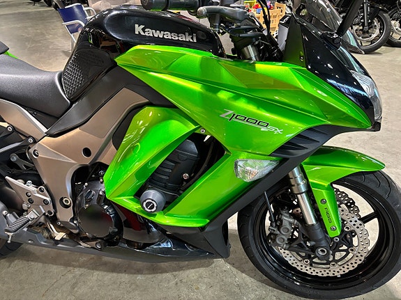 Kawasaki Z1000SX Ninja 9 of 14