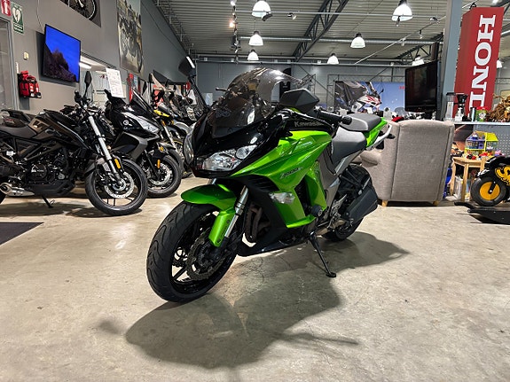 Kawasaki Z1000SX Ninja 6 of 14