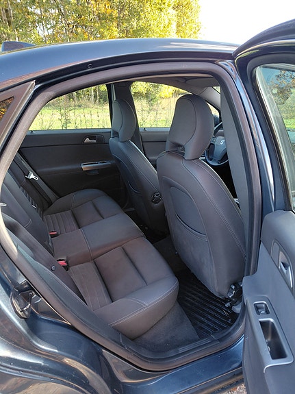 Volvo S40 9 of 10