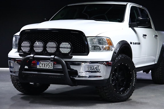 Dodge RAM 1500 3 of 30