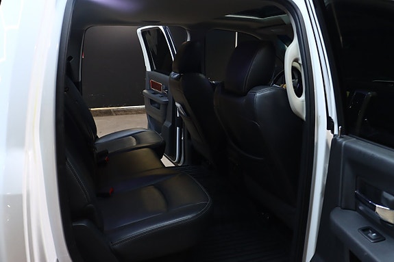 Dodge RAM 1500 13 of 30