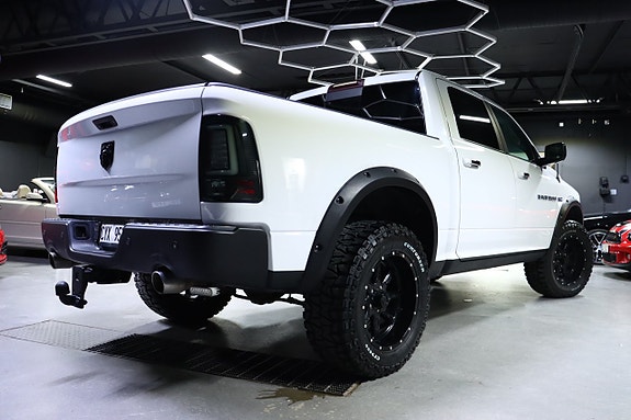 Dodge RAM 1500 4 of 30