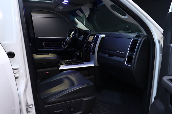 Dodge RAM 1500 14 of 30