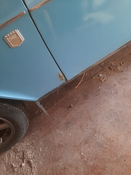 Volvo 142 3 of 3