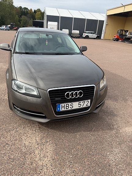 Audi A3 3 of 9