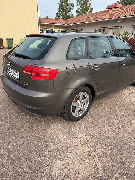 Audi A3 4 of 9