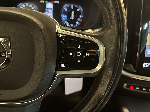Volvo V60 9 of 19