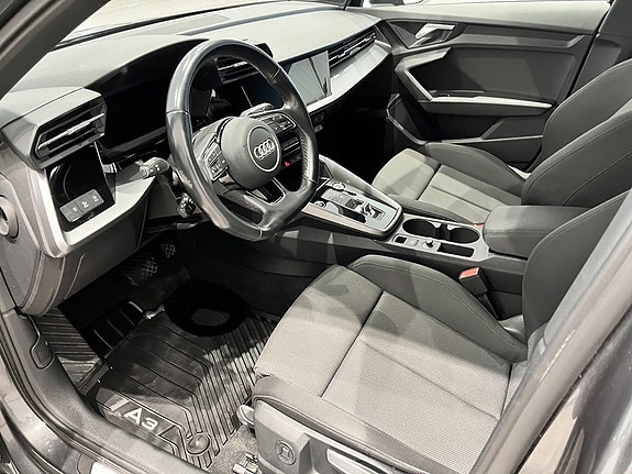 Audi A3 6 of 11