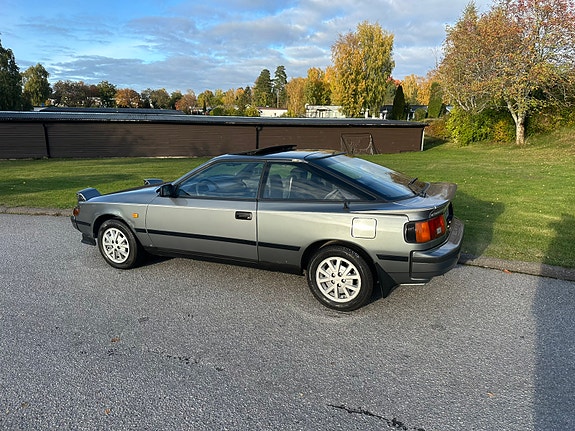 Toyota Celica 3 of 15