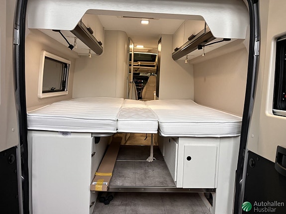 Karmann Davis 620 Lifestyle 9 of 15