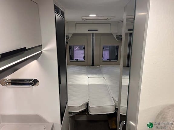 Karmann Davis 620 Lifestyle 7 of 15
