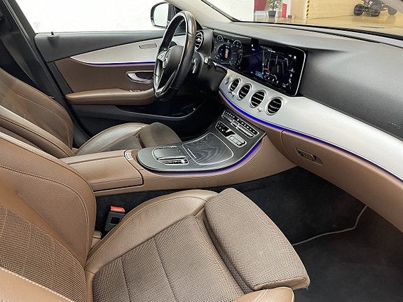 Mercedes-Benz E 220 d 18 of 19
