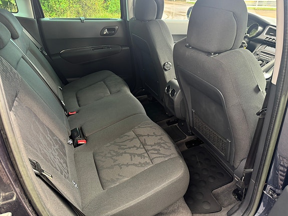 Peugeot 3008 9 of 11
