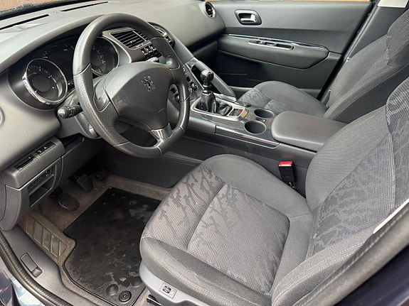 Peugeot 3008 8 of 11