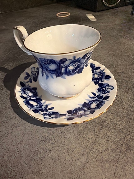 Product image 1 of 2
