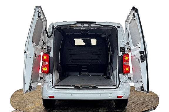 Opel Vivaro-e 7 of 30