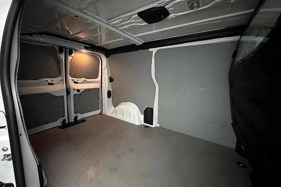Opel Vivaro-e 12 of 30