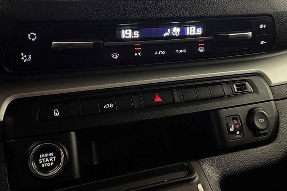 Opel Vivaro-e 27 of 30
