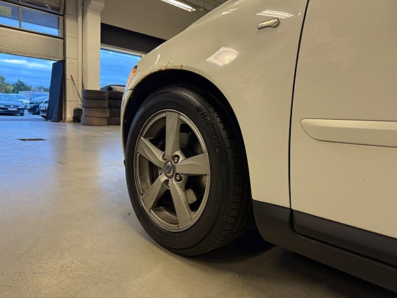 Volvo V50 10 of 20
