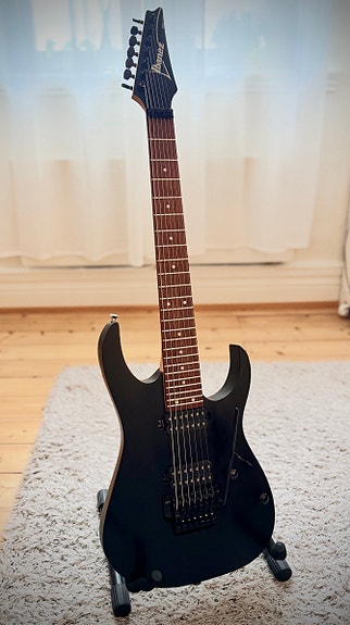 Ibanez rg7420z sjusträngad