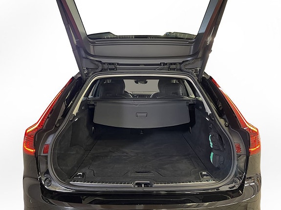 Volvo V90 11 of 19