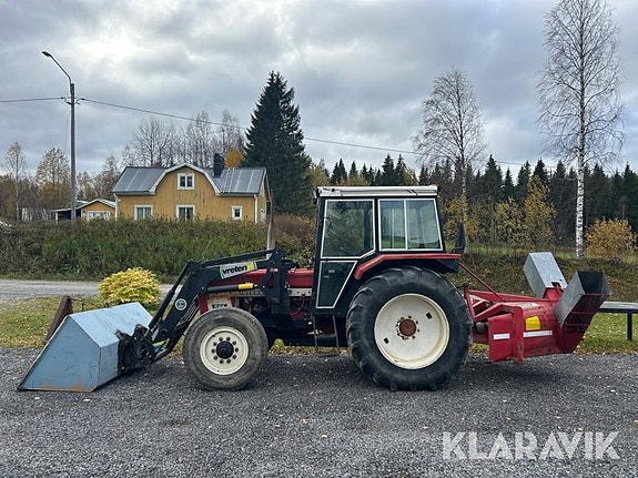 Traktor International 844 med lastare 2 of 6