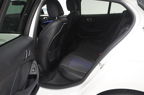 BMW 120d 6 of 16