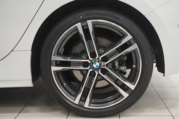 BMW 120d 5 of 16