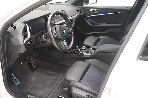 BMW 120d 2 of 16