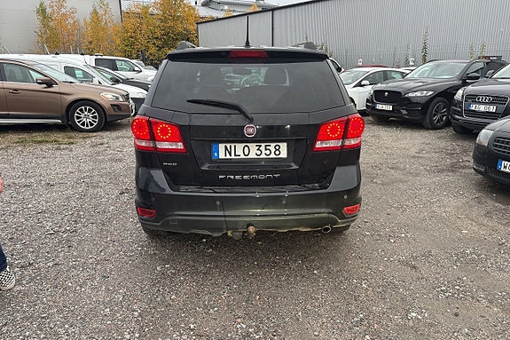 Fiat Freemont 5 of 8