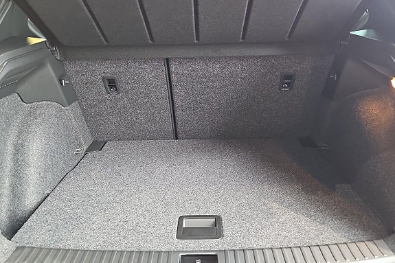 Seat Arona 8 of 9