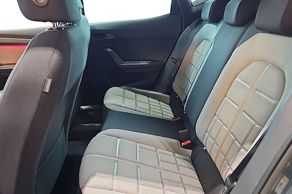 Seat Arona 7 of 9