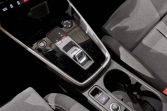 Audi A3 12 of 14
