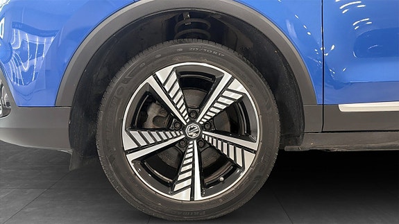 MG ZS EV 9 of 13
