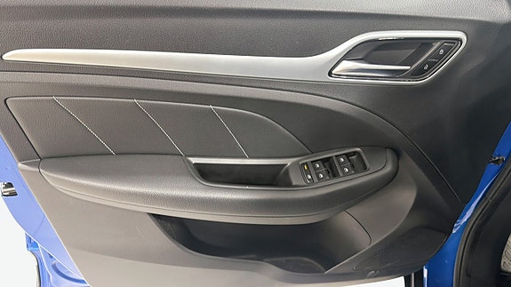 MG ZS EV 11 of 13