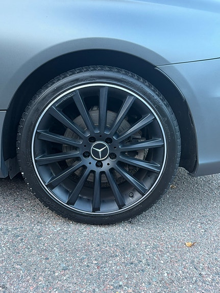 Mercedes-Benz C43 5 of 12