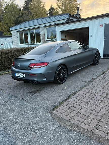 Mercedes-Benz C43 3 of 12