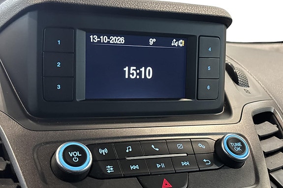 Ford Transit Connect 14 of 23