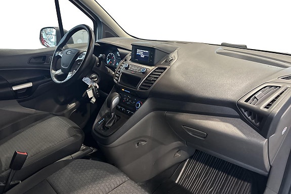 Ford Transit Connect 12 of 23