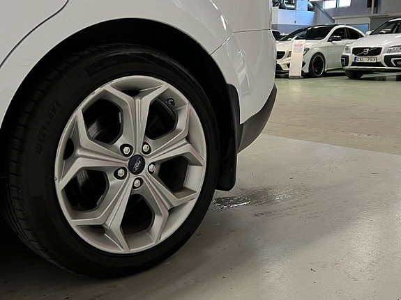 Ford S-MAX 10 of 26