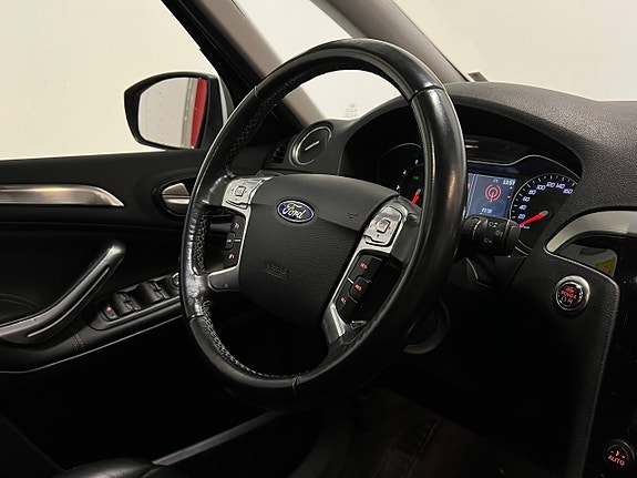 Ford S-MAX 20 of 26