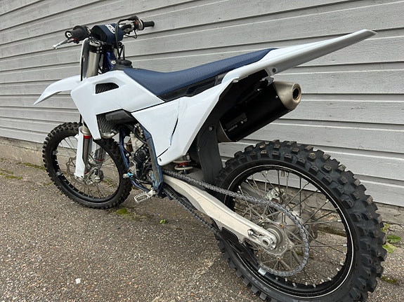Husqvarna FC 250 5 of 6