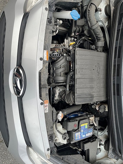 Hyundai i10 5 of 6