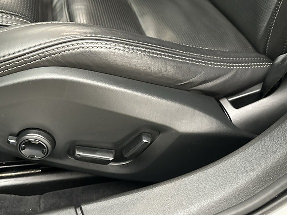 Volvo V90 Cross Country 16 of 30