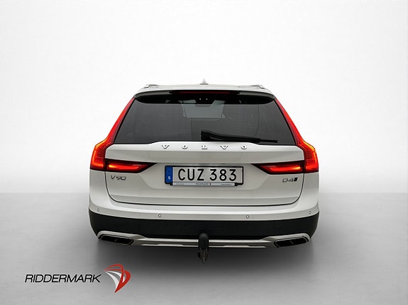 Volvo V90 Cross Country 6 of 30