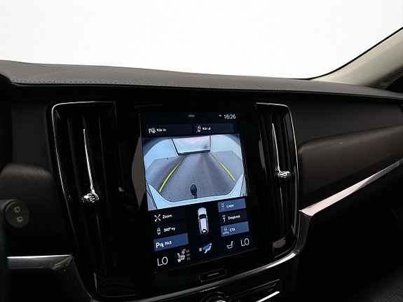 Volvo V90 Cross Country 30 of 30