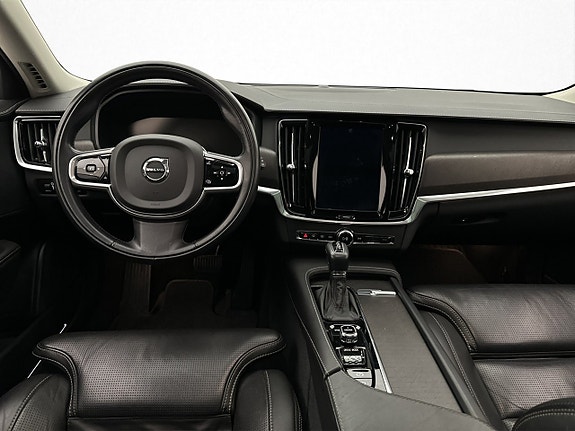 Volvo V90 Cross Country 22 of 30