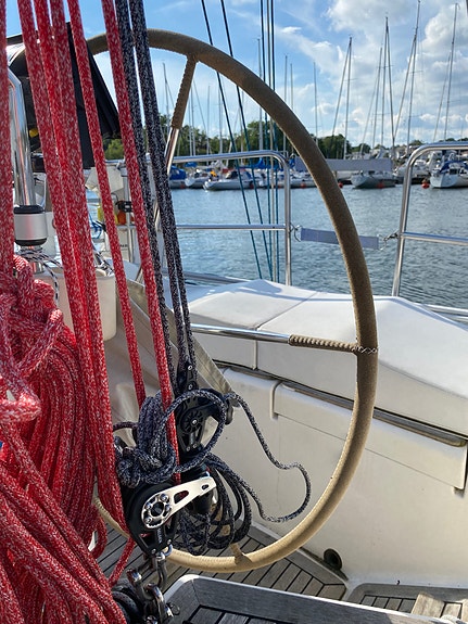 Crown (Finngulf) 39 7 of 16
