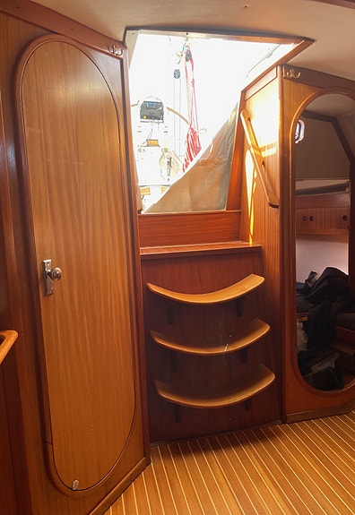 Crown (Finngulf) 39 12 of 16